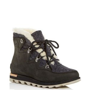 NIB SOREL Sneakchic Alpine Holiday Boots 7.5